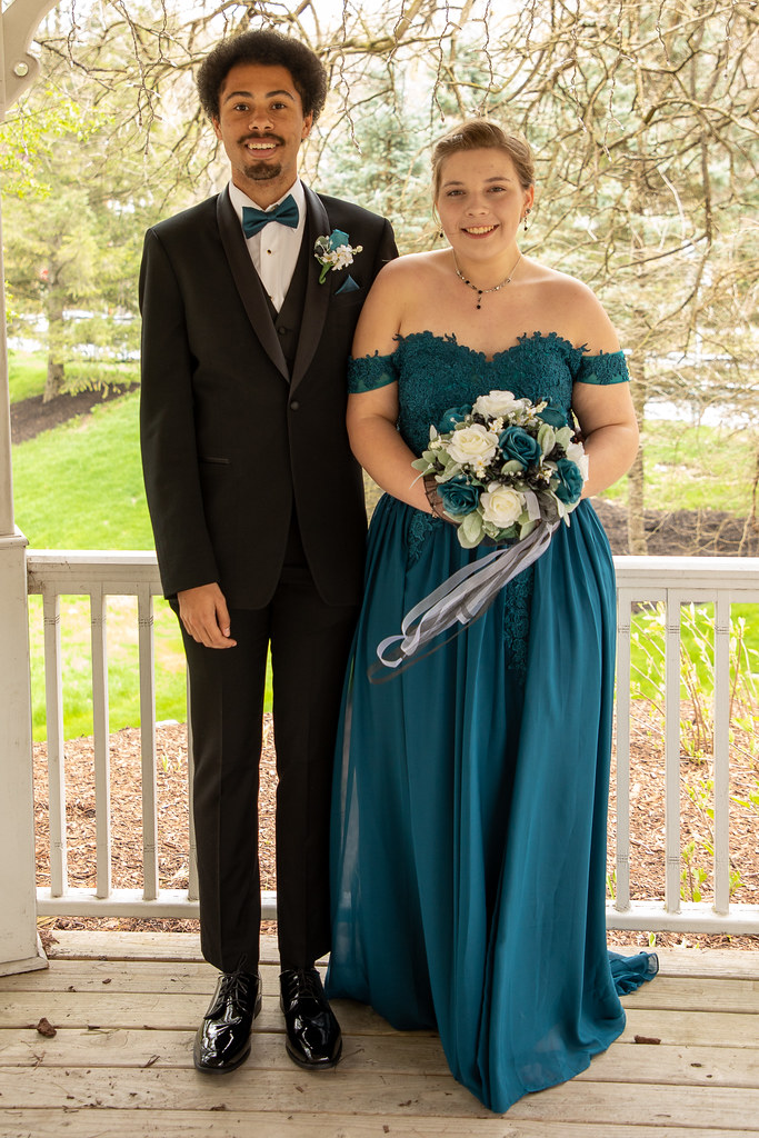 ROBERT ABIGAIL KYLE MACEY AT OGDEN GARDENS6860 David Centifanto Flickr