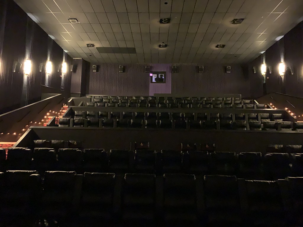 Cinemark Tinseltown USA Oak Ridge Theater 8 This is Thea… Flickr