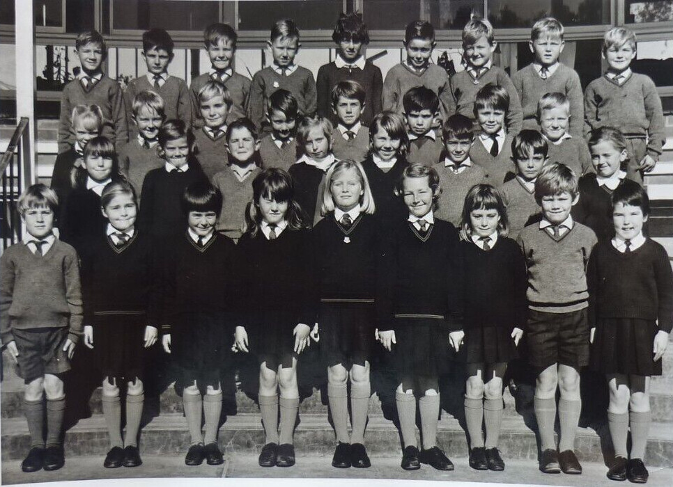 Class 2A, school at Hay, N.S.W. 1969 See four individual… Flickr