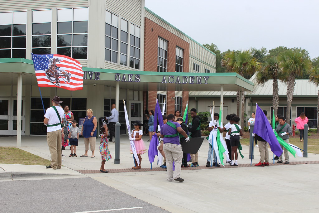 Royal Live Oaks Academy Multicultural Parade April, 2023 Flickr