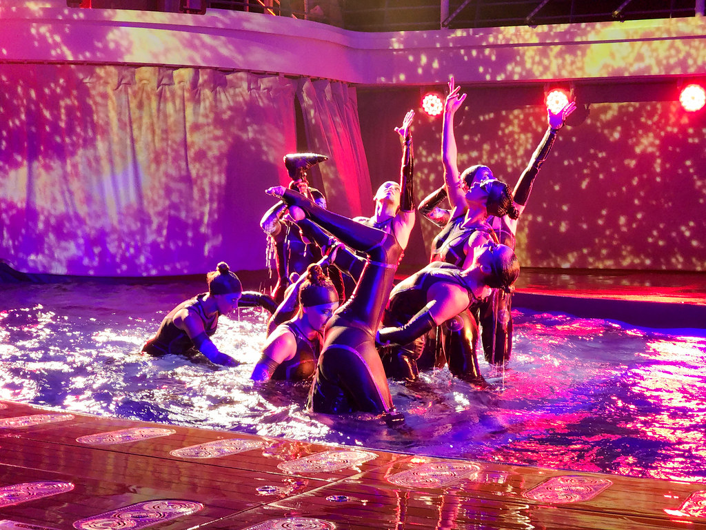 inTENse "inTENse" the water dance show aboard the Wonder… Flickr