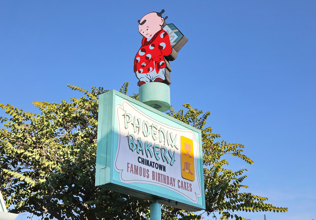 Phoenix Bakery Chinatown in Los Angeles CA 22.1.2023 1201 Flickr