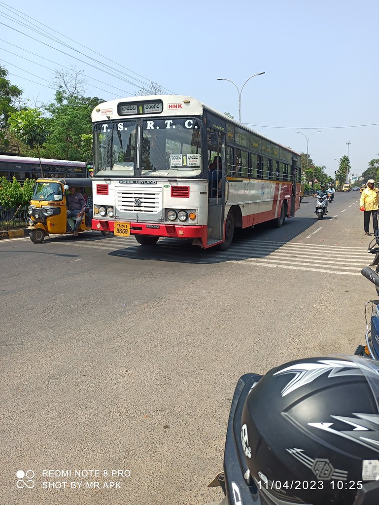 TSRTC buses clicked at Karimnagar, Hanmakonda, Warangal t… Flickr