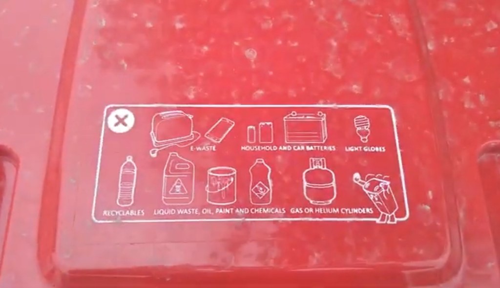 Whittlesea council garbage bin hot stamp Can and can't go … Flickr