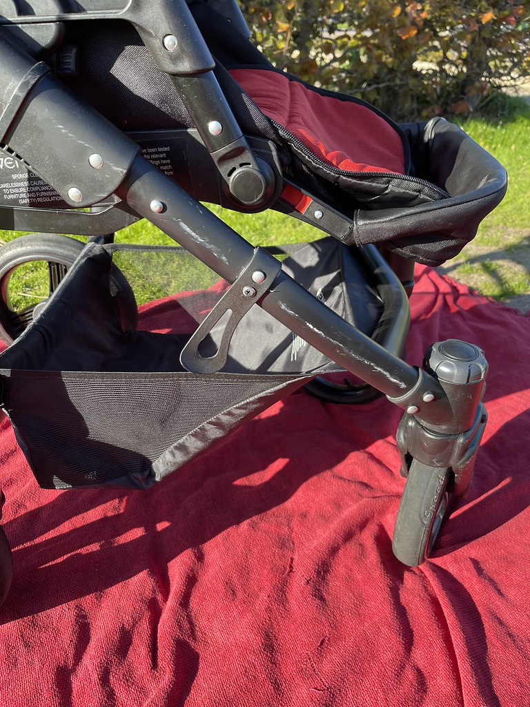 Venicci 3 in 1 Travel System, Denim Red, Carrycot, Car Sea… Flickr