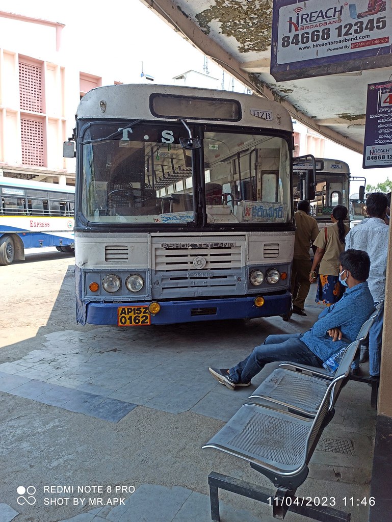 TSRTC buses clicked at Karimnagar, Hanmakonda, Warangal t… Flickr