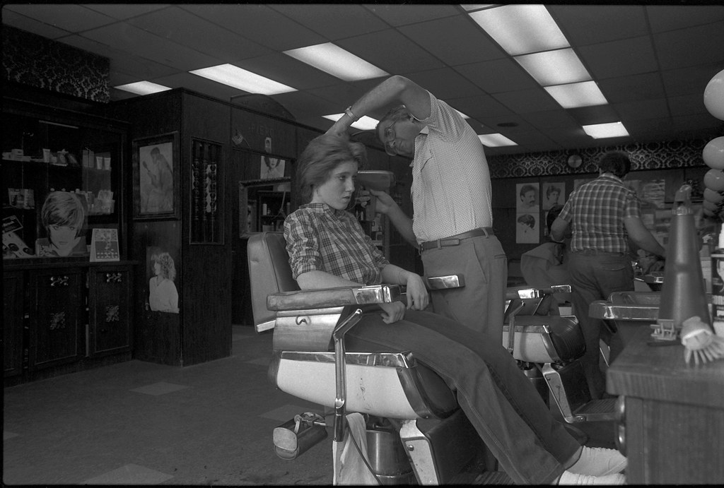 8365_16 Men's barber shop, NYC 1983 Runs With Scissors Flickr
