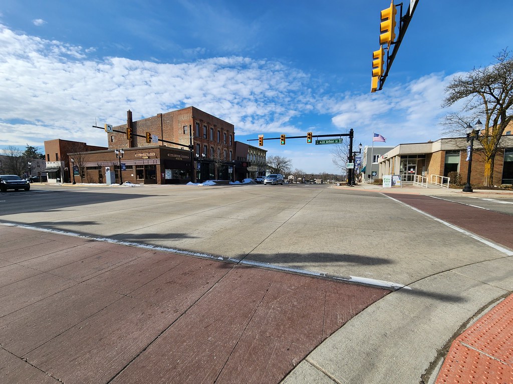 Downtown Saline, Michigan March 16th, 2023 A visit to Sa… Flickr