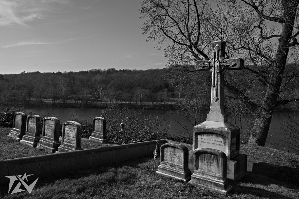 Laurel Hill Cemetery 2/8/23 Laurel Hill Cemetery 2/8/23 Flickr