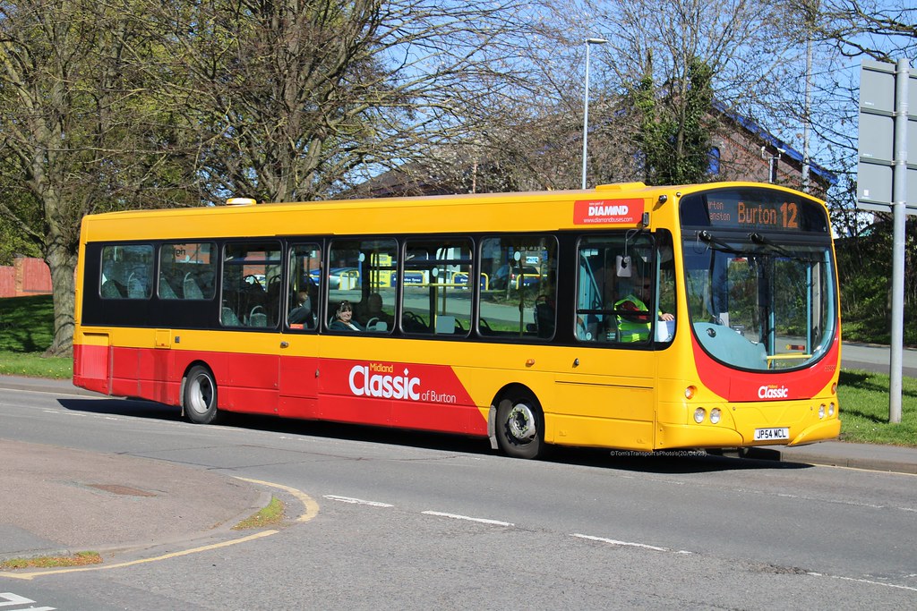 Diamond Bus East Midlands 30909 JP54MCL (YJ08EFW) New to J… Flickr