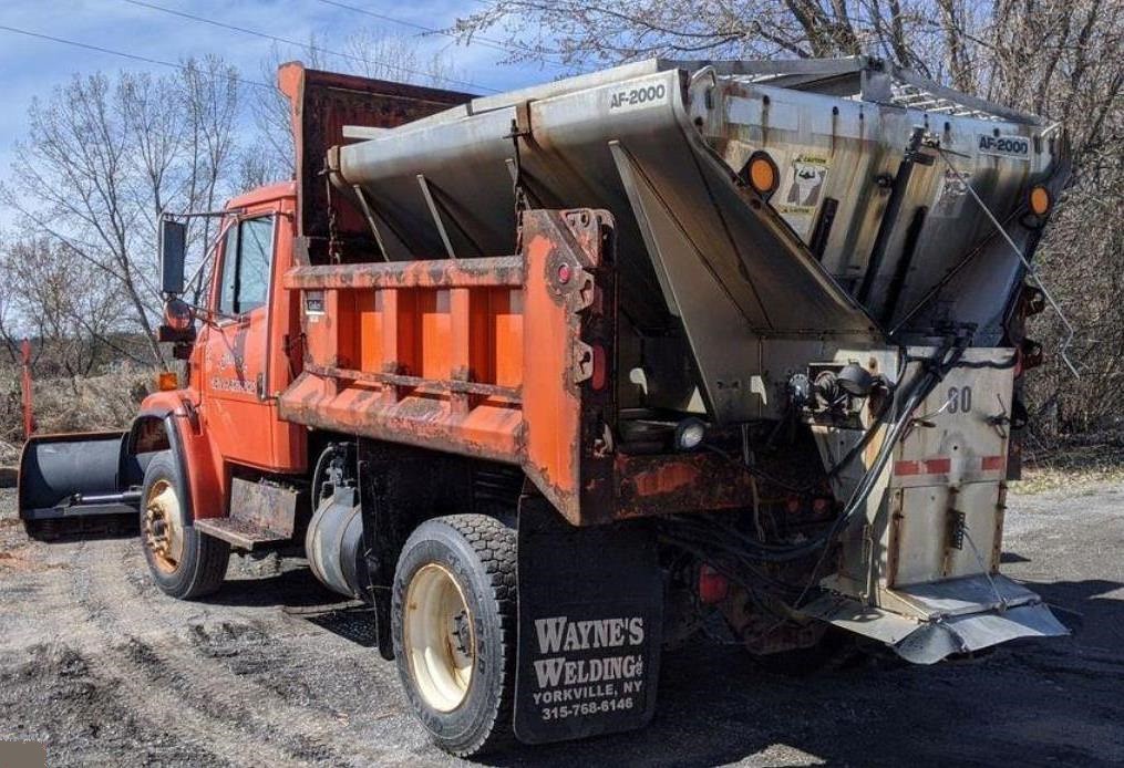 Town of New Hartford, NY 2003 Freightliner FL70 dumpplow… Flickr