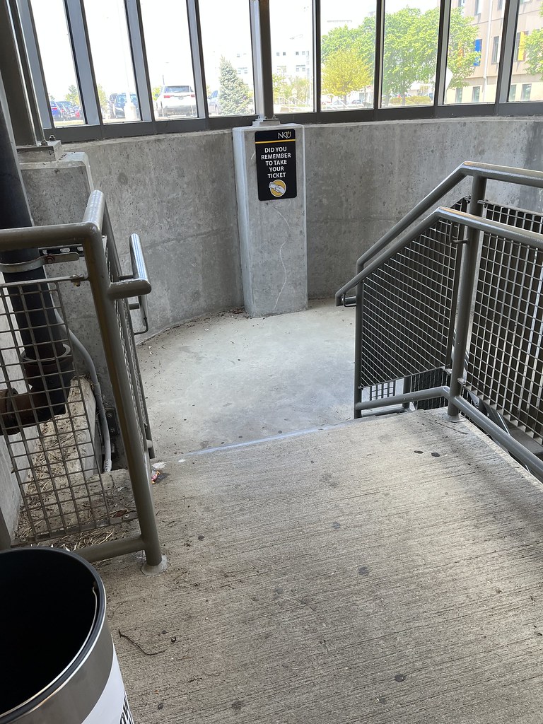 J2 Kenton Garage April 2023 Top of Kenton Garage Stairwell… Flickr