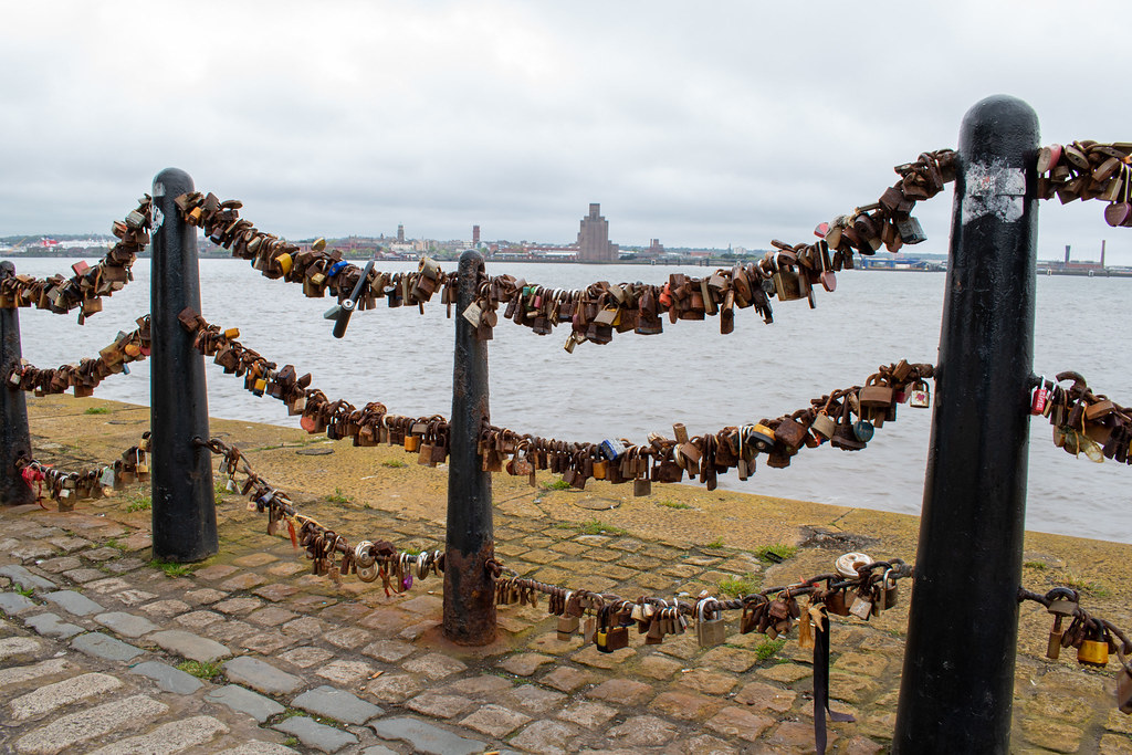 Lock in Liverpool This is Liverpool. One of my favorite ci… Flickr