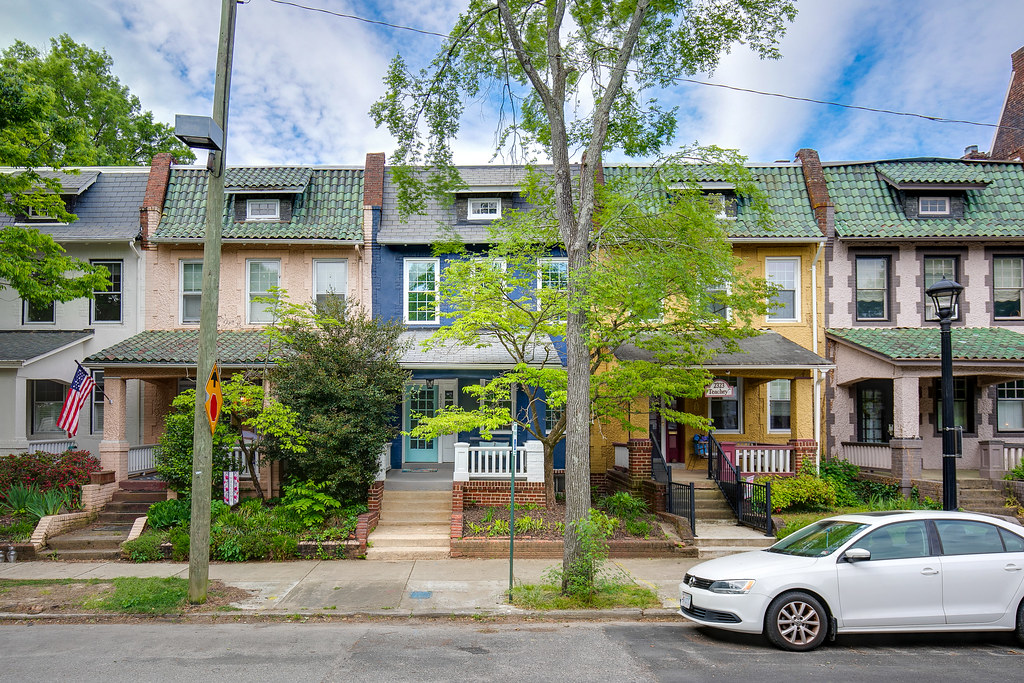 2321 Floyd Ave (3 of 81) Mindie Ballard Flickr