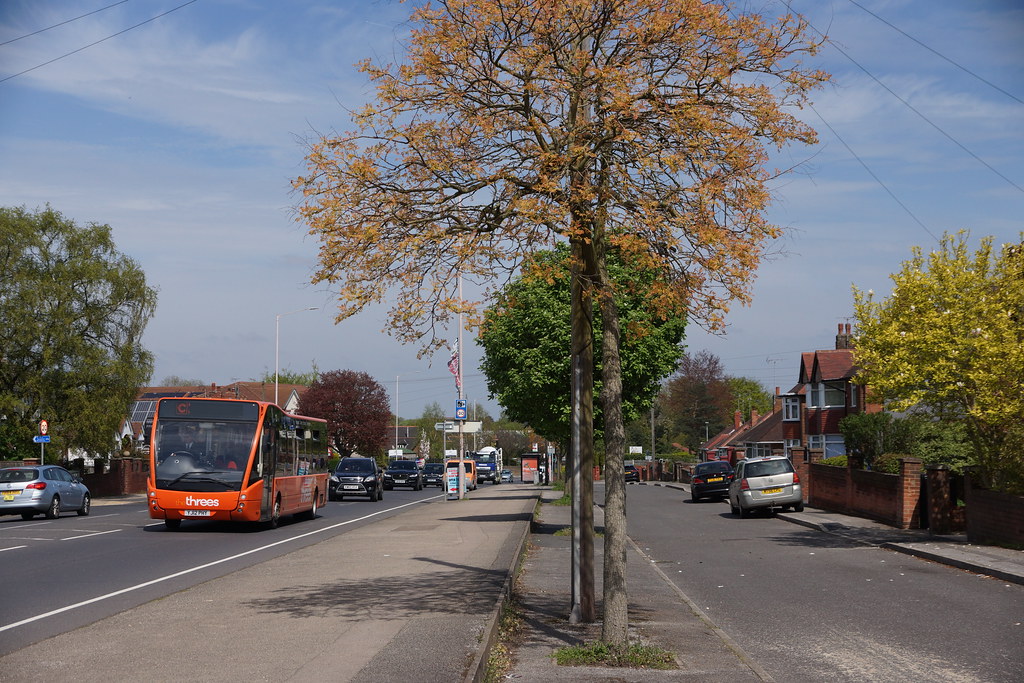 Sutton Rd Mansfield On 040523 Trentbarton 813 YJ12 PHY i… Flickr