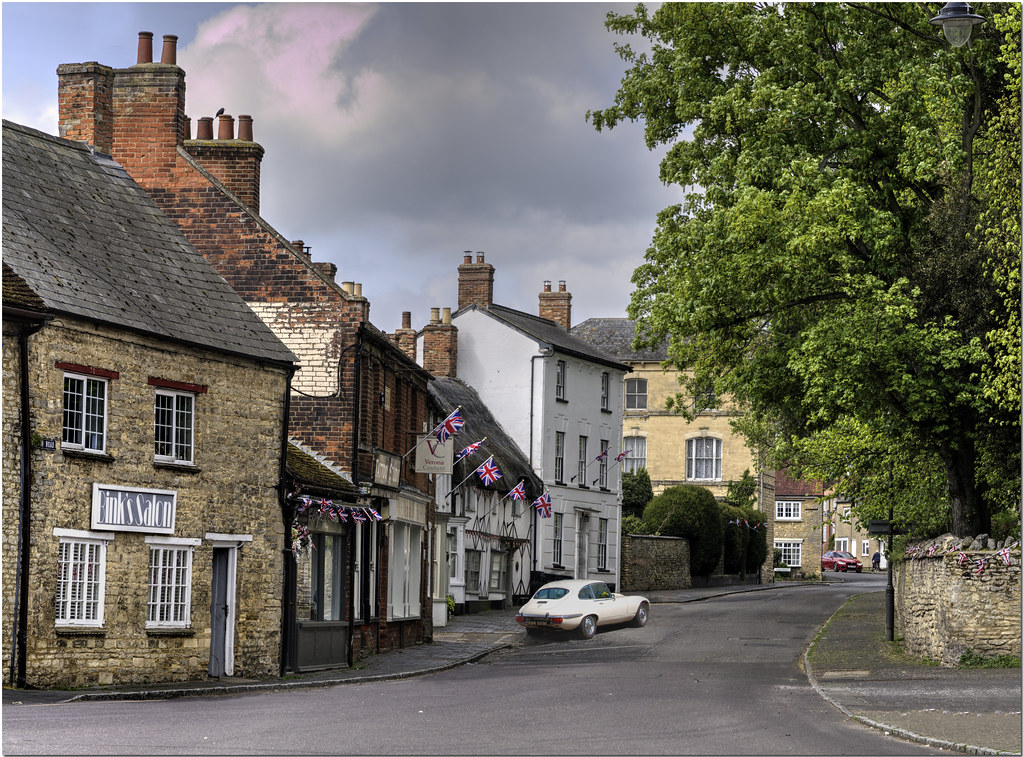 Weston Road, Olney, Bucks. Howard Somerville Flickr