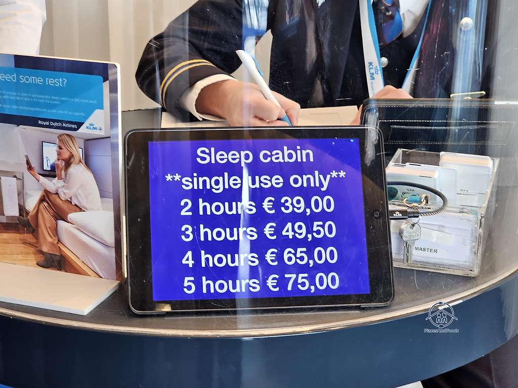 klm crown lounge amsterdam airport sleep cabin prices Flickr
