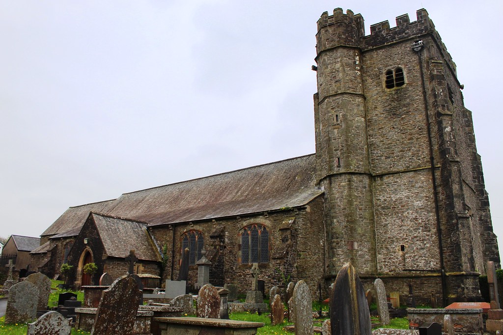 Llantrisant Church of St Illtyd, St Gwynno and St Dyfodw… Flickr