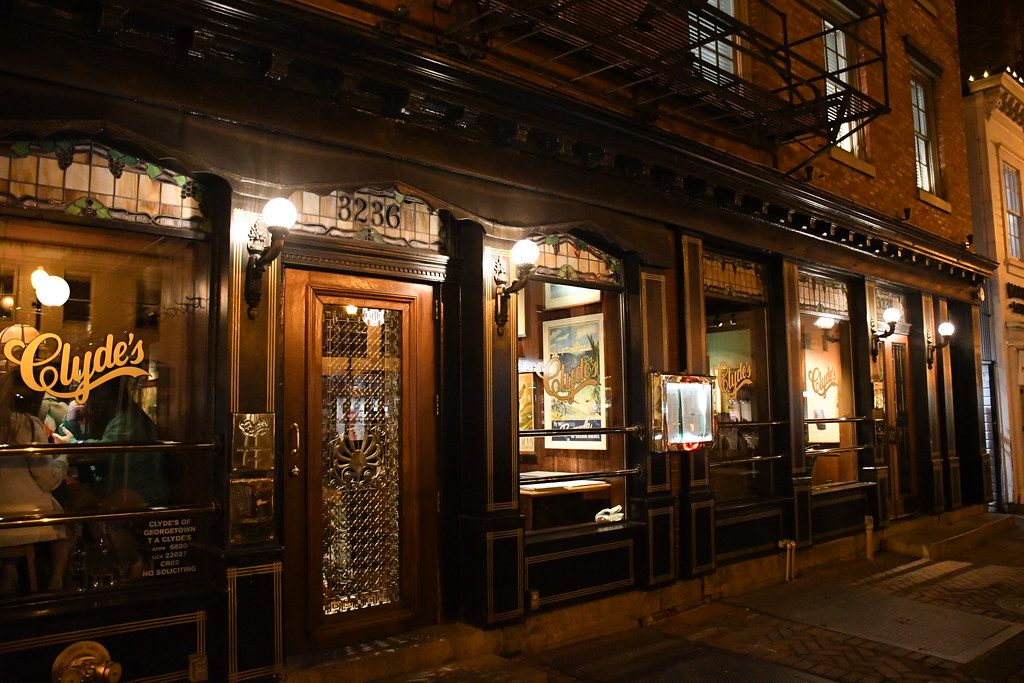 Clyde's Restaurant, M Street, Washington, DC Flickr