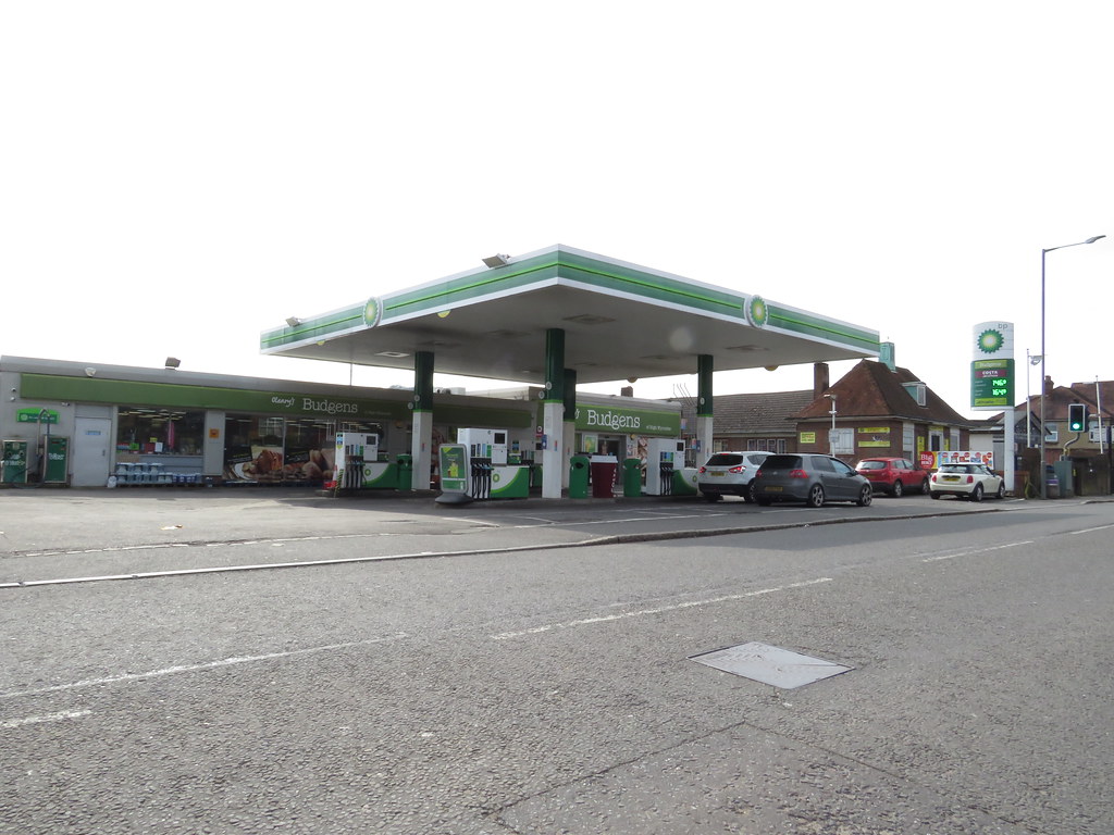 BP West Road, High Buckinghamshire HP12… Flickr