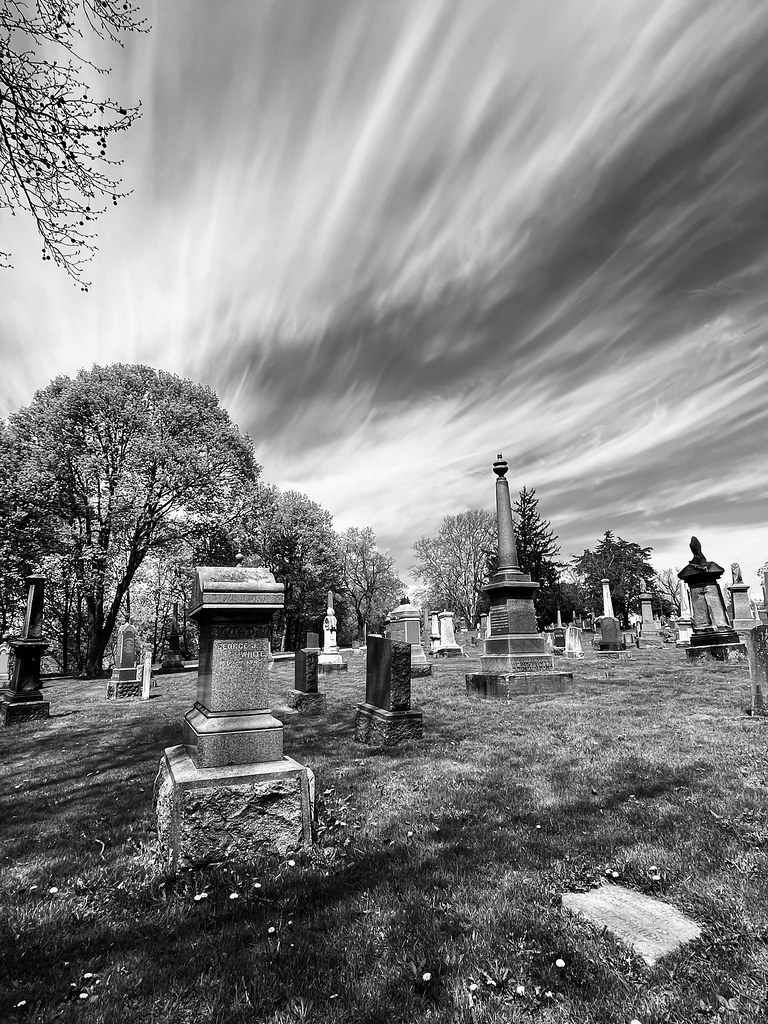 Dundurn Castle and Hamilton Cemetery Jo Calderwood Flickr