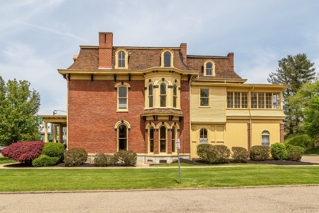 Henry Werner House — Zanesville, Ohio Christopher Riley Flickr