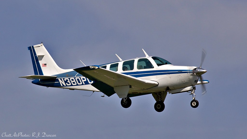 N380PC 1978 Beech A36 landing at Lovell in C'nooga, TN. R.J. Duncan