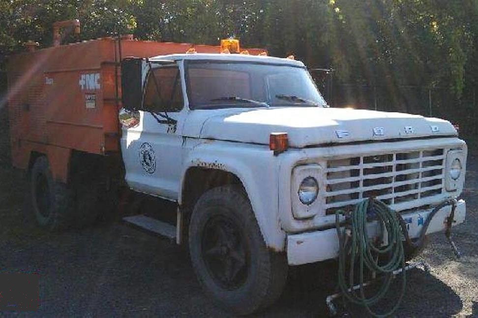 Village of Montour Falls, NY 1975 F600 FMC sewer jetter_3… Flickr