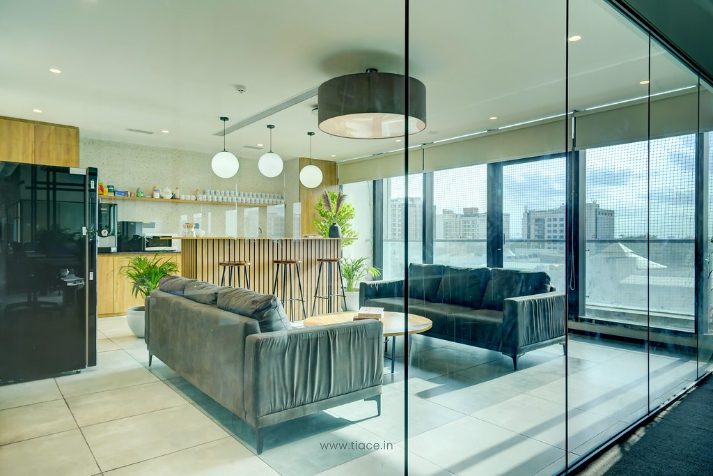 Office furniture manufacturers in Pune Discover our premiu… Flickr