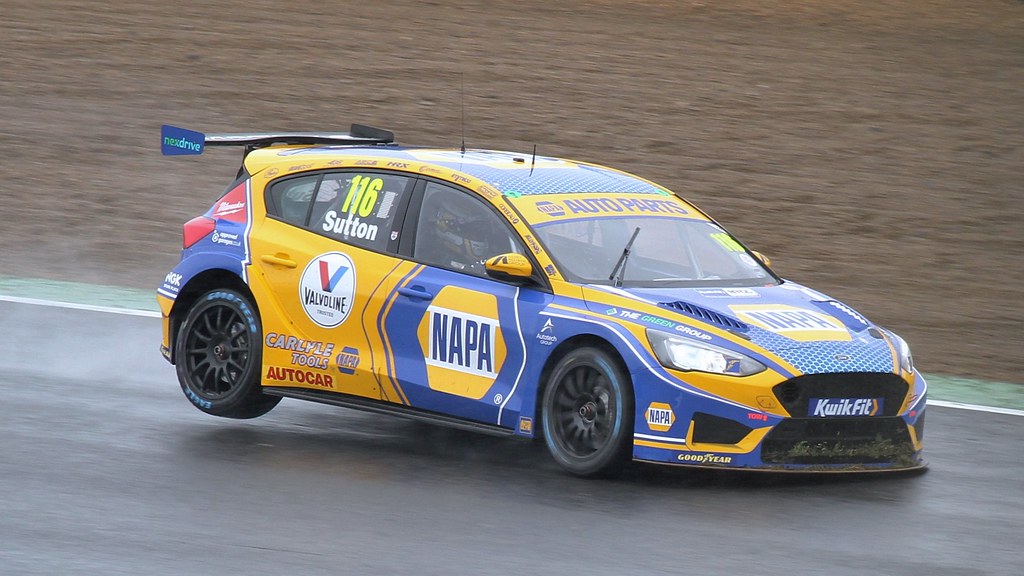 116 Ash Sutton 2023 Napa Racing Ford Focus ST BTCC Brands… Flickr