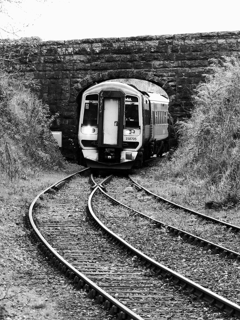 158705 HELMSDALE 8/5/2023 158705 arriving into Helmsdale o… Flickr