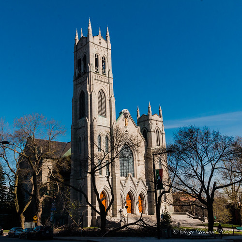 230428 Église SaintViateur (1911) Outremont 3007 Flickr