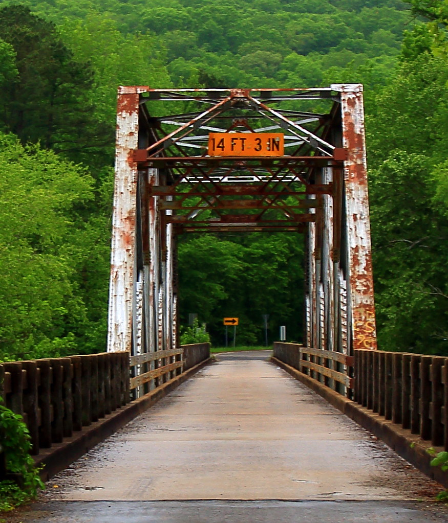 Old OneLane Highway 123 Bridge over Big Piney Creek Johnson County