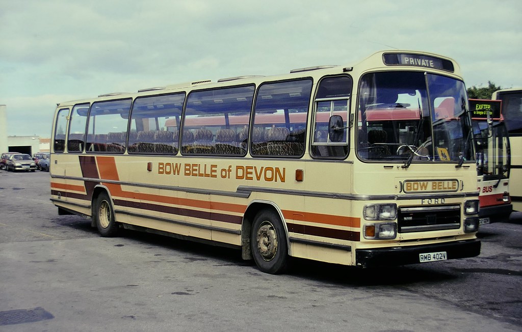 Bow Belle, Crediton RMB402V Ford R114 Plaxton Supreme 4. S… Flickr