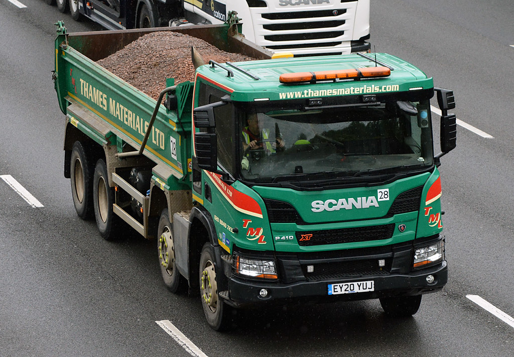 Thames Materials EY20YUJ M25 Near Thorpe 11/05/2022 Flickr