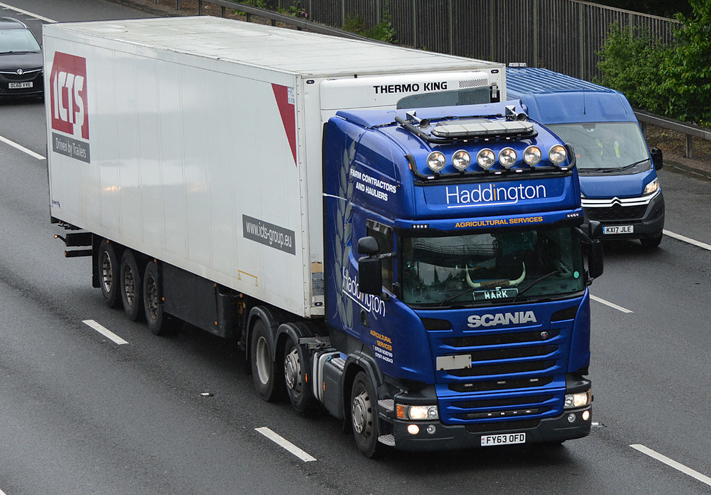 Haddington FY63OFD M25 Near Thorpe 11/05/2022 Harry's On The Road