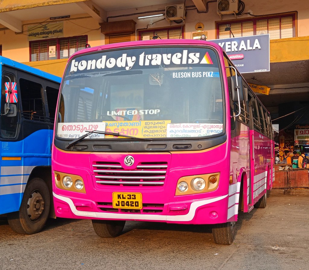 KONDODY TRAVELS KL 33 J 0420 KOTTAYAM KATTAPPANA കോട്ടയം… Flickr