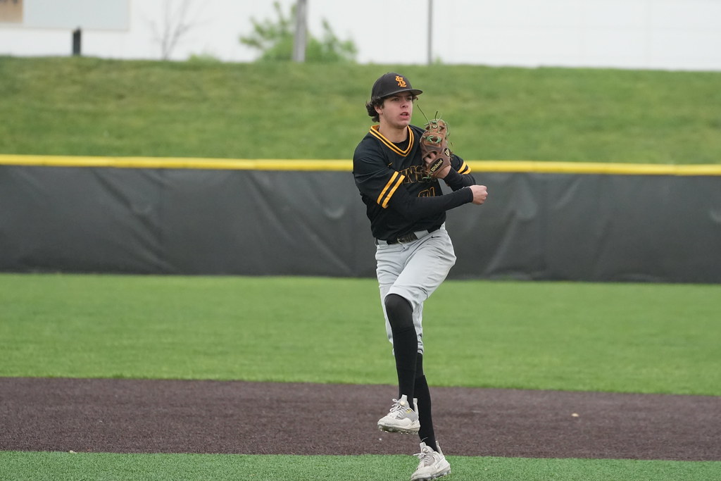 CPG06479 20230513 JV Baseball vs Neuqua Valley STL Athletics Flickr