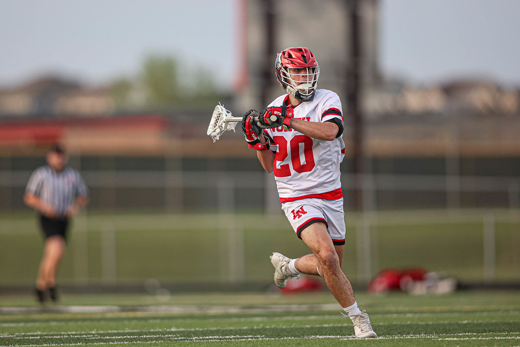 D46A6462.jpg Lakeville North girls vs. Eastview/Eagan, boy… Flickr