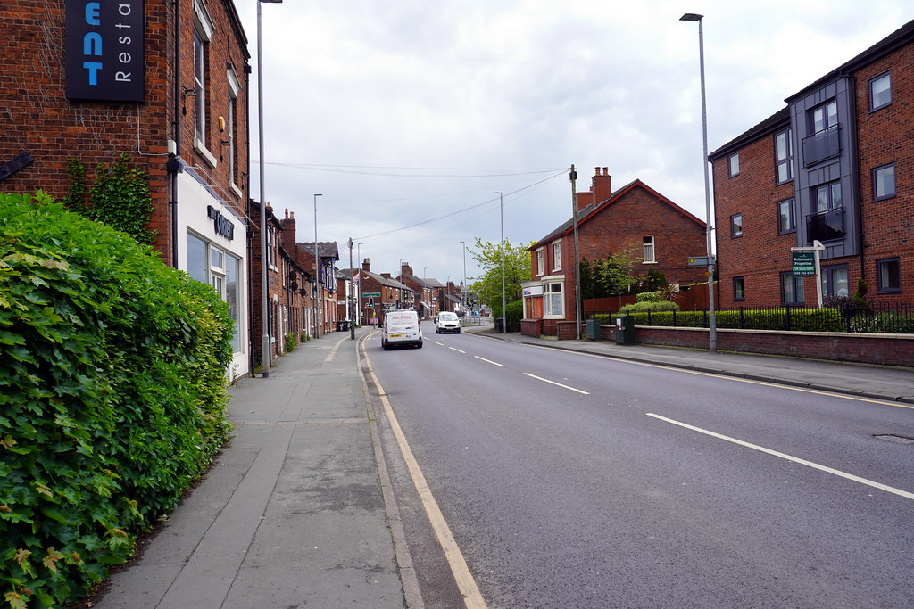 Sandbach. Middlewich road. boneytongue Flickr