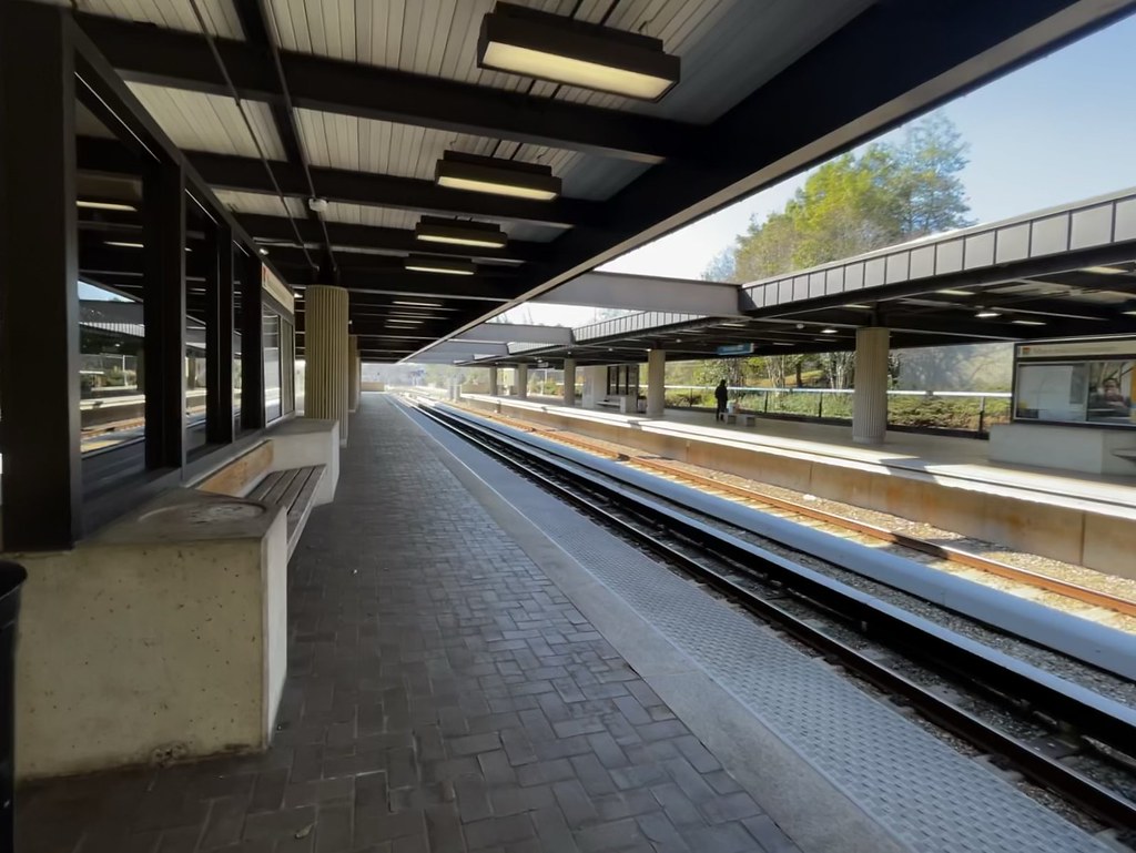 Avondale MARTA Rail Station (2/12/2022) RedRails 🚇 Flickr