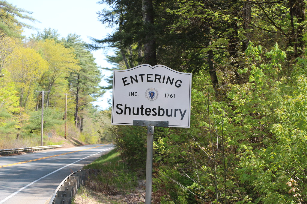 Entering Shutesbury, Massachusetts On US Route 202 at the … Flickr