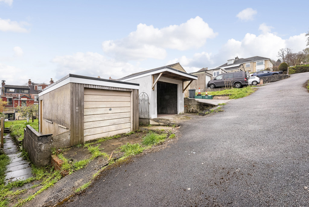 15 Fairfield Avenue, Bath, BA1 6NH18 cobbfarr Flickr