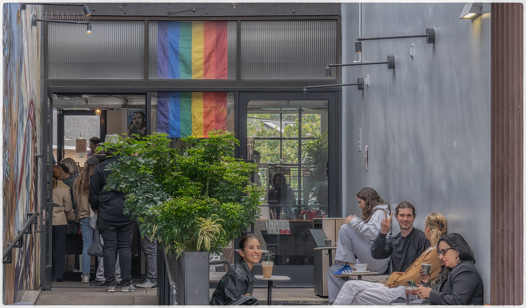 neighbors Abbot Kinney Blvd live..simply Flickr