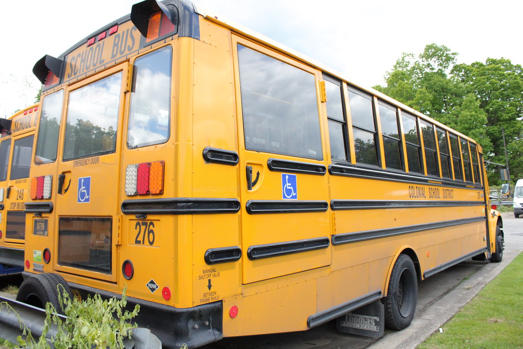 Colonial School District 276 201819 Thomas C2. Bus runs o… Flickr