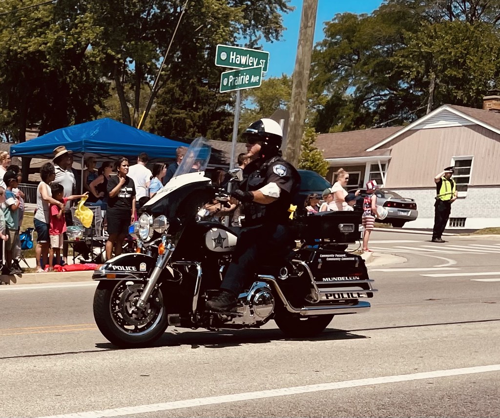 Mundelein, Illinois Police Harley Davidson *Hajee Flickr
