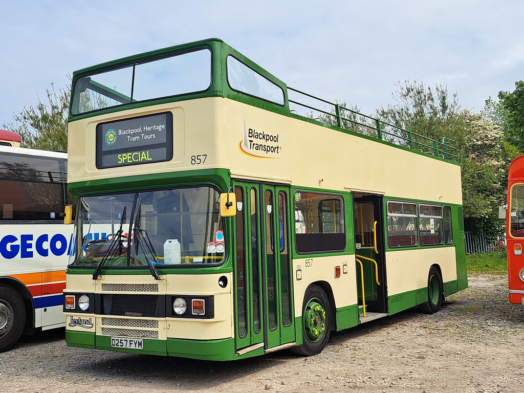 Blackpool Transport 857 Blackpool Transport's ECW bodied L… Flickr