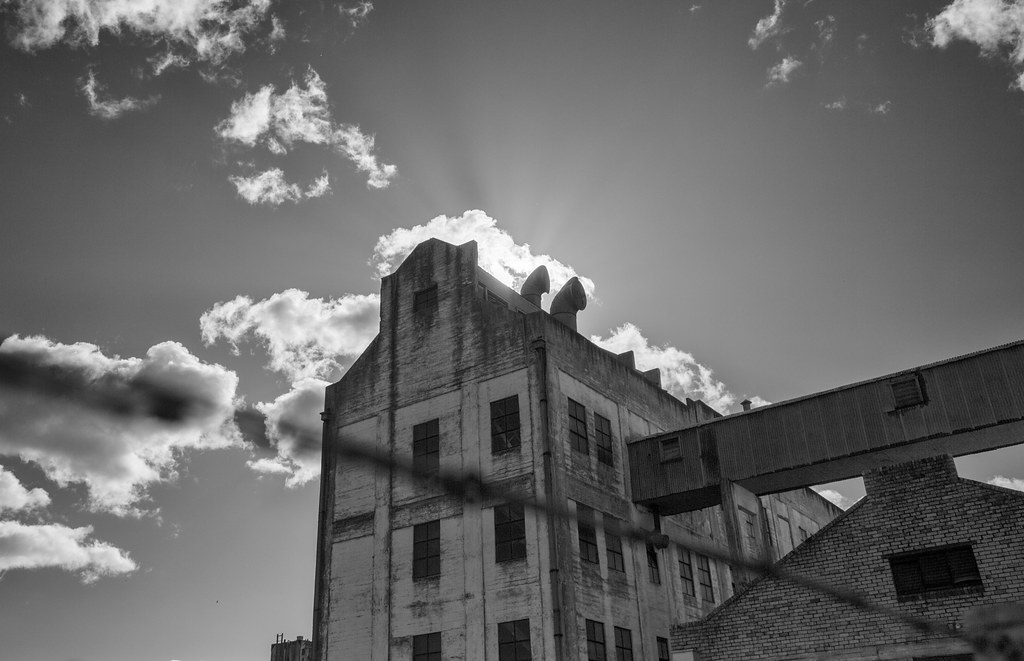 Wire A flour mill in Charlton, central Victoria, Australia… Flickr