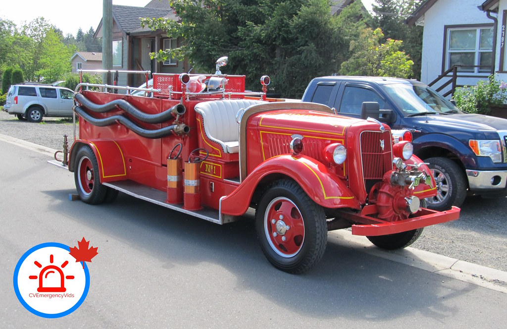 Cumberland Parade Unit 1 1935 Ford Model 51 V8 / CVFDbuil… Flickr
