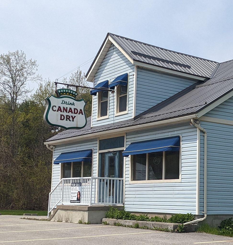 Drink Canada Dry Kirkfield, Ontario jmaxtours Flickr